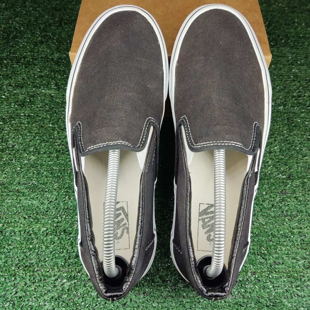 Vans Shoes Mens 9 Black Classic Slip-On Canvas Skate Sneakers 500714 Low Top - Picture 7 of 9